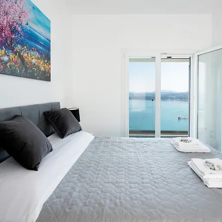 Exquisite Corfu Retreat 3 Bedrooms Lucas Panoramic Sea Views * Pyrgi (Corfu)