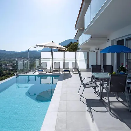 Exquisite Corfu Retreat 3 Bedrooms Lucas Panoramic Sea Views Private Pool Unforgettable Getaway * Pyrgi (Corfu)