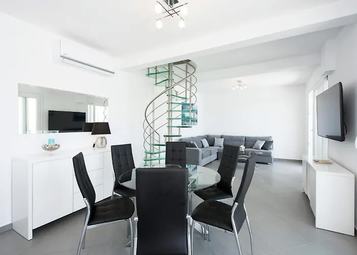 Exquisite Corfu Retreat 3 Bedrooms Lucas Panoramic Sea Views 빌라 Pyrgi (Corfu)
