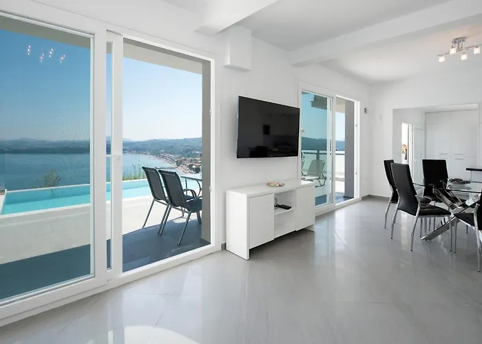 Exquisite Corfu Retreat 3 Bedrooms Lucas Panoramic Sea Views