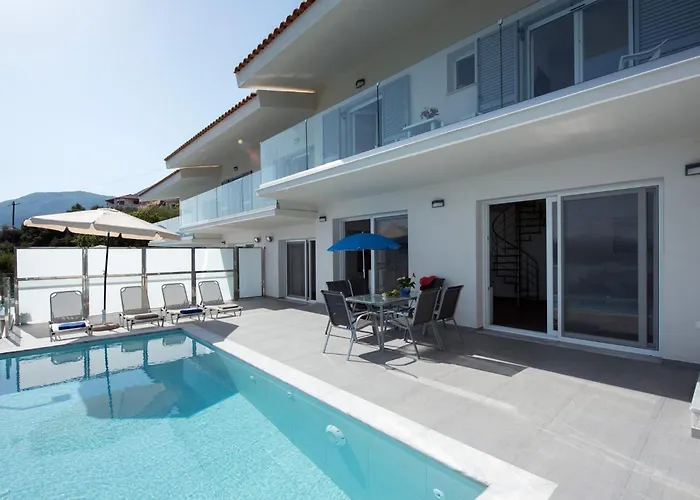 빌라 Exquisite Corfu Retreat 3 Bedrooms Lucas Panoramic Sea Views *